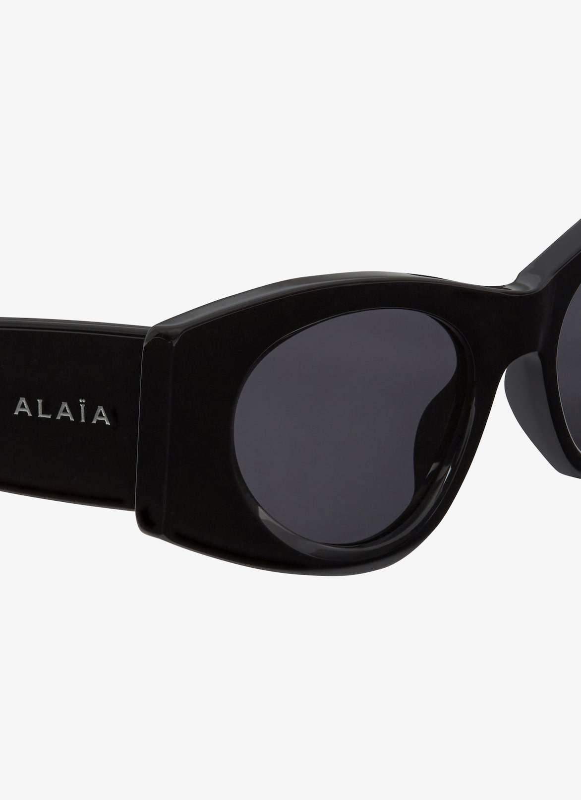 CAT EYE SUNGLASSES ALAÏA BLACK CAT EYE SUNGLASSES